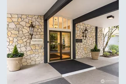 525 Belmont Avenue E #1F, Seattle, WA 98102 - Photo 1