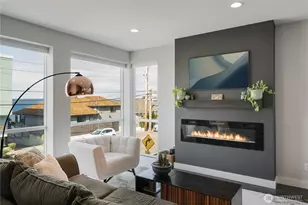 4020 Beach Dr SW, Seattle, WA 98116 - Photo 8