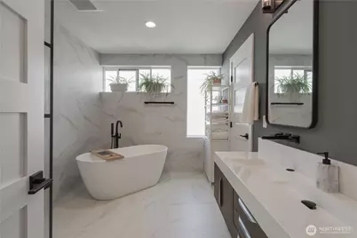 4020 Beach Drive SW, Seattle, WA 98116 - Photo 16