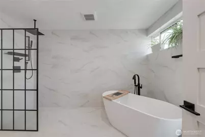 4020 Beach Drive SW, Seattle, WA 98116 - Photo 20
