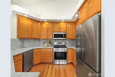 381 Macbrae Drive, Camano Island, WA 98282 - Photo 18