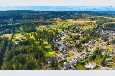 381 Macbrae Drive, Camano Island, WA 98282 - Photo 34