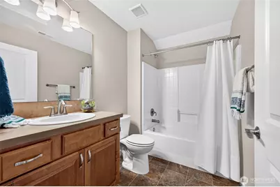 14001 Parkview Drive E, Bonney Lake, WA 98391 - Photo 26