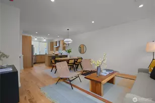 721 N 45th St, Seattle, WA 98103 - Photo 4