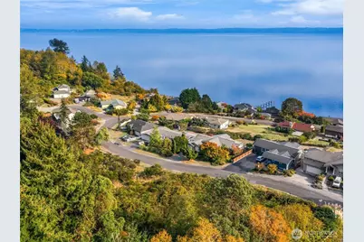 25728 Gold Beach Drive SW, Vashon, WA 98070 - Photo 10