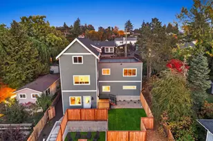 5812 57th Ave NE, Seattle, WA 98105 - Photo 2