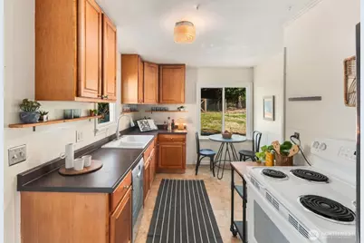 10032 11th Avenue SW, Seattle, WA 98146 - Photo 12