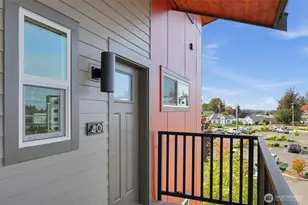 1882 Front St, Lynden, WA 98264 - Photo 2