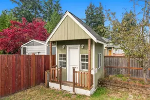 3723 185th St Ct E, Tacoma, WA 98446 - Photo 32