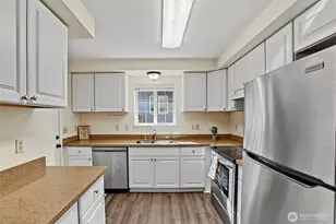9621 -9623 16th Ave S, Tacoma, WA 98444 - Photo 10