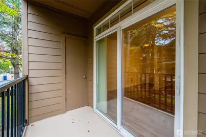 18930 Bothell Everett Highway #E203, Bothell, WA 98012 - Photo 28