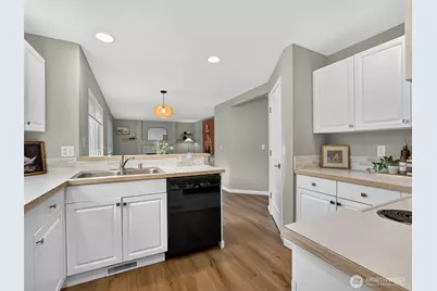 401 Randall Place, Enumclaw, WA 98022 - Photo 12