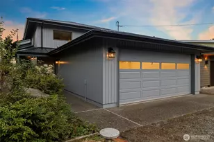 1878 Shore Ave, Freeland, WA 98249 - Photo 4