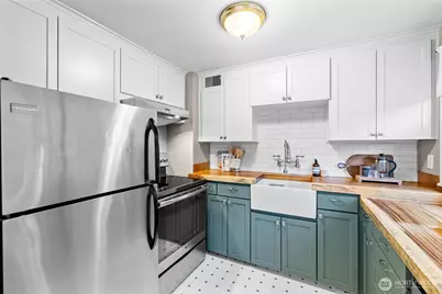 6251 37th Avenue NE, Seattle, WA 98115 - Photo 12