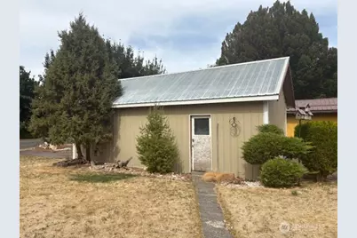 306 S 1st, Harrington, WA 99134 - Photo 4