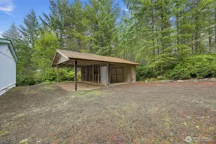 210 E Trudder Ln, Union, WA 98592 - Photo 32