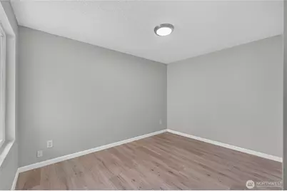 10410 12th Avenue Ct S, Parkland, WA 98444 - Photo 10