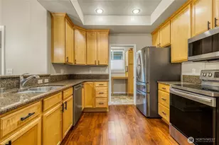 403 SE 3rd St, College Place, WA 99324 - Photo 12