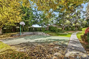 10030 Holly Dr, Everett, WA 98204 - Photo 6