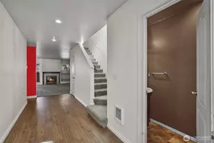 10030 Holly Dr, Everett, WA 98204 - Photo 18