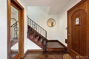 413 Lynn St, Seattle, WA 98109 - Photo 16