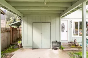 927 Monroe St, Hoquiam, WA 98550 - Photo 2