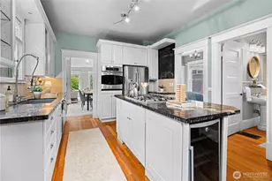 1824 8th Ave W, Seattle, WA 98119 - Photo 8
