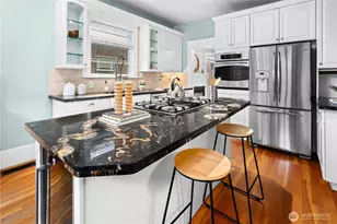 1824 8th Ave W, Seattle, WA 98119 - Photo 10