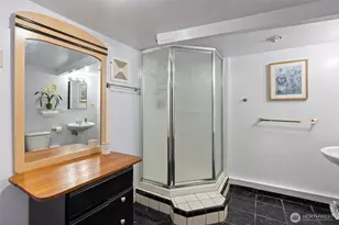 630 N Constitution Ave, Bremerton, WA 98312 - Photo 30