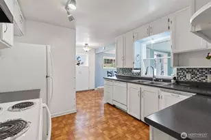 630 N Constitution Ave, Bremerton, WA 98312 - Photo 22