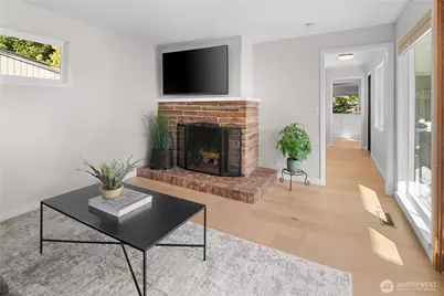 9011 44th Avenue SW, Seattle, WA 98136 - Photo 18