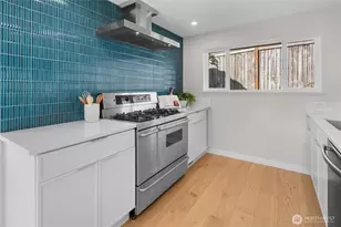 9011 44th Ave SW, Seattle, WA 98136 - Photo 10