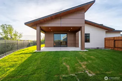 554 N Sparrow Lane, Moses Lake, WA 98837 - Photo 22