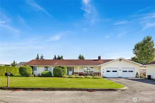 1440 Sumas Ave, Sumas, WA 98295 - Photo 1