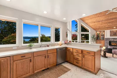 22902 104th Avenue SW, Vashon, WA 98070 - Photo 10