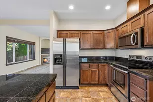9325 11th St NE, Lake Stevens, WA 98258 - Photo 16