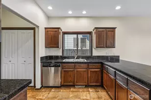 9325 11th St NE, Lake Stevens, WA 98258 - Photo 14