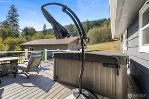 1120 Lombard St, Raymond, WA 98577 - Photo 26