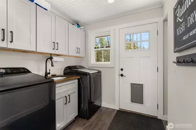 1120 Lombard Street, Raymond, WA 98577 - Photo 18