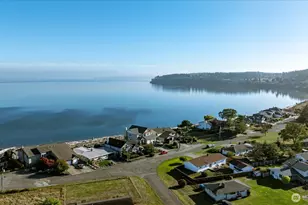 2043 SW Dillard Ln, Oak Harbor, WA 98277 - Photo 32