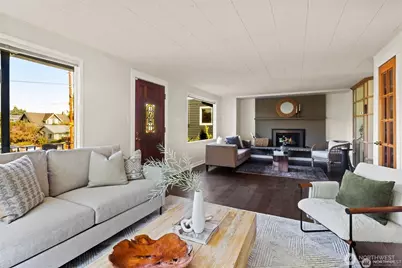 11237 84th Avenue S, Seattle, WA 98178 - Photo 2