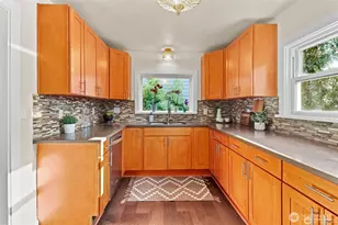 11237 84th Ave S, Seattle, WA 98178 - Photo 6