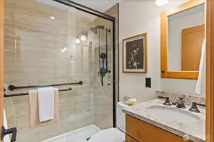 22007 100th Ave W, Edmonds, WA 98020 - Photo 20