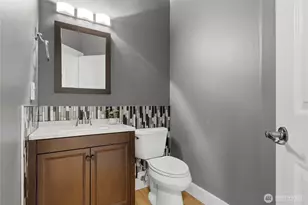 2445 W 10th St, Washougal, WA 98671 - Photo 20