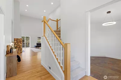 2445 W 10th Street, Washougal, WA 98671 - Photo 6