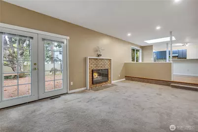 16325 SE 27th Street, Bellevue, WA 98008 - Photo 12