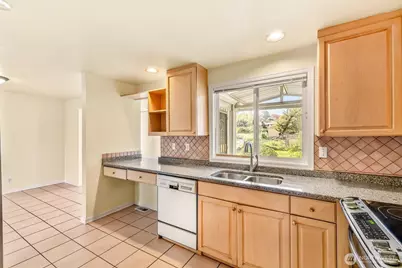 8507 39th Avenue S, Seattle, WA 98118 - Photo 18