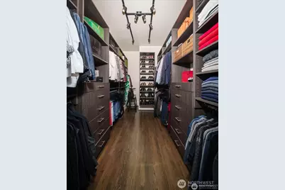 4200 Washington Avenue W, Seattle, WA 98199 - Photo 14