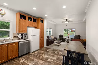 139 N Military Road, Winlock, WA 98596 - Photo 8