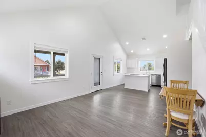 123 E 9th Avenue #8, Moses Lake, WA 98837 - Photo 12